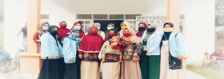 Tim Pengabdian KukertaÂ  UnriÂ  Â Tahun 2020, melakukan kegiatan membantu posyandu