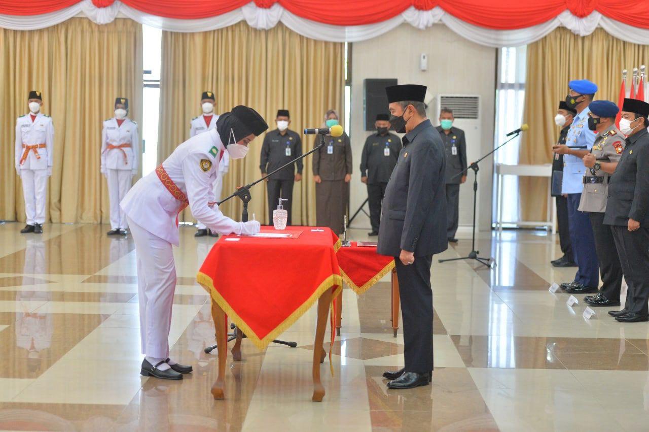 Gubernur Riau Kukuhkan Paskibraka Prov. Riau 2021