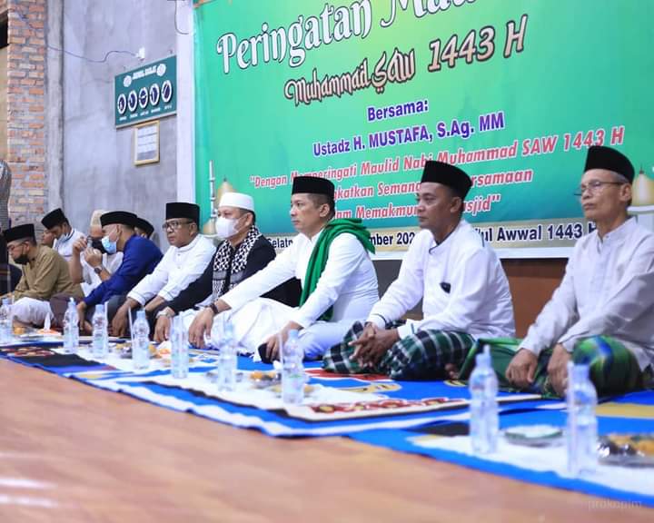 Memperingati Maulid Nabi, Bupati menghadiri Tablig Akbar di Mesjid Nurul Iman Banglas Barat