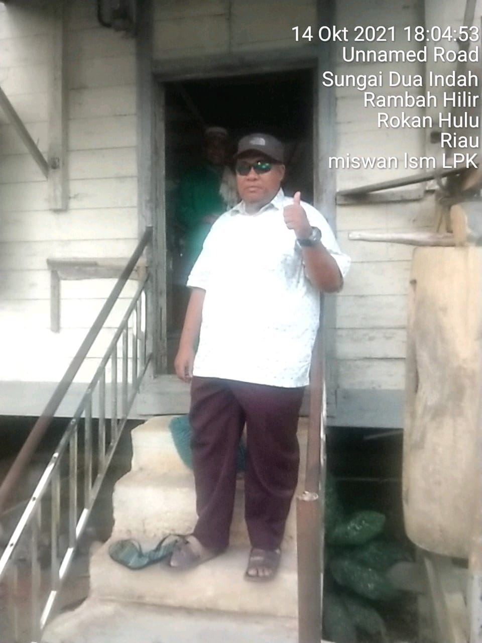 Kamis Dr. Elviriadi Beri Penyuluhan Hukum Kepada Masyarakat  Dua Desa di Rohil