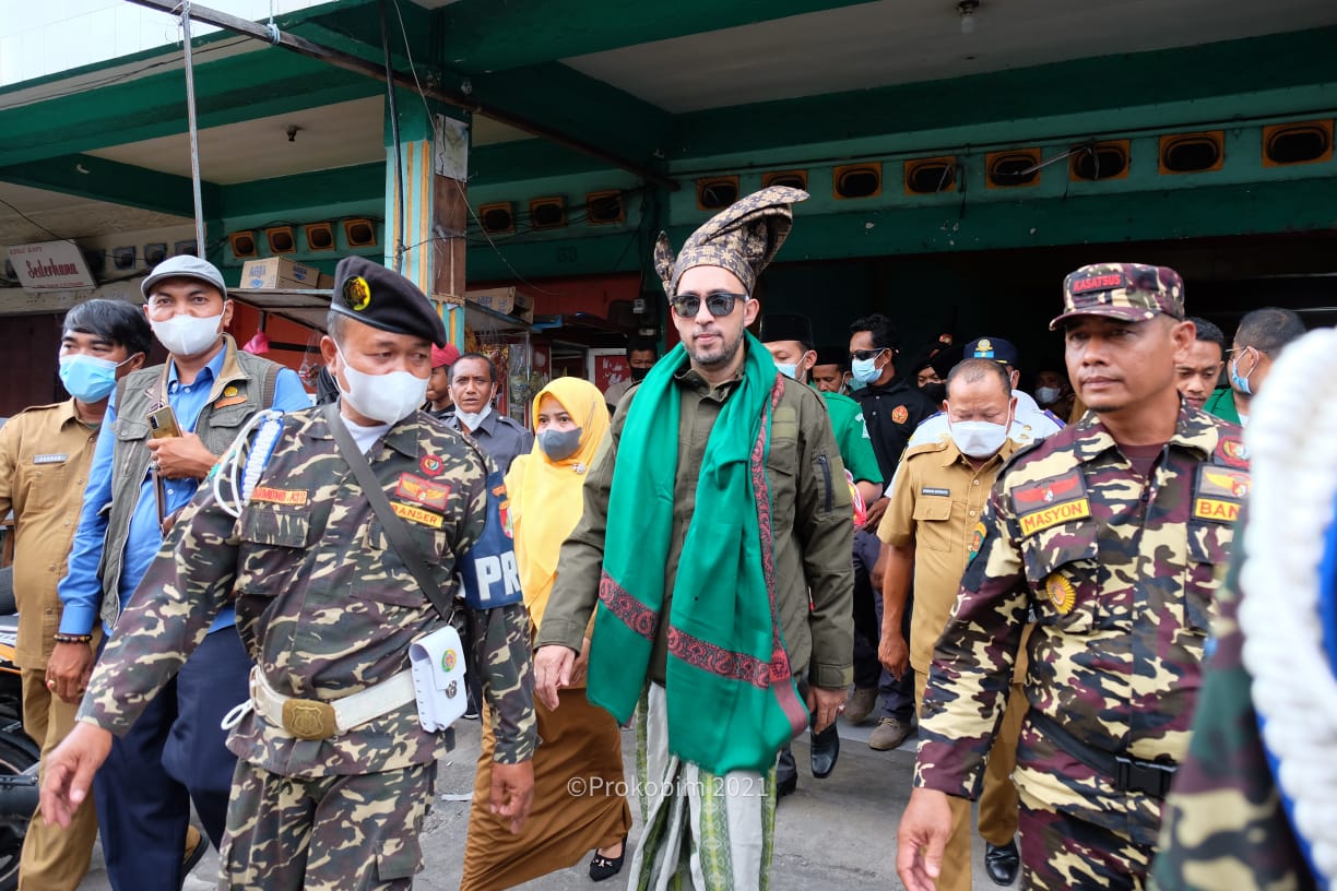 Disambut Plh Sekda, Habib Ali Zainal Abidin Assegaf Tiba di Selatpanjang