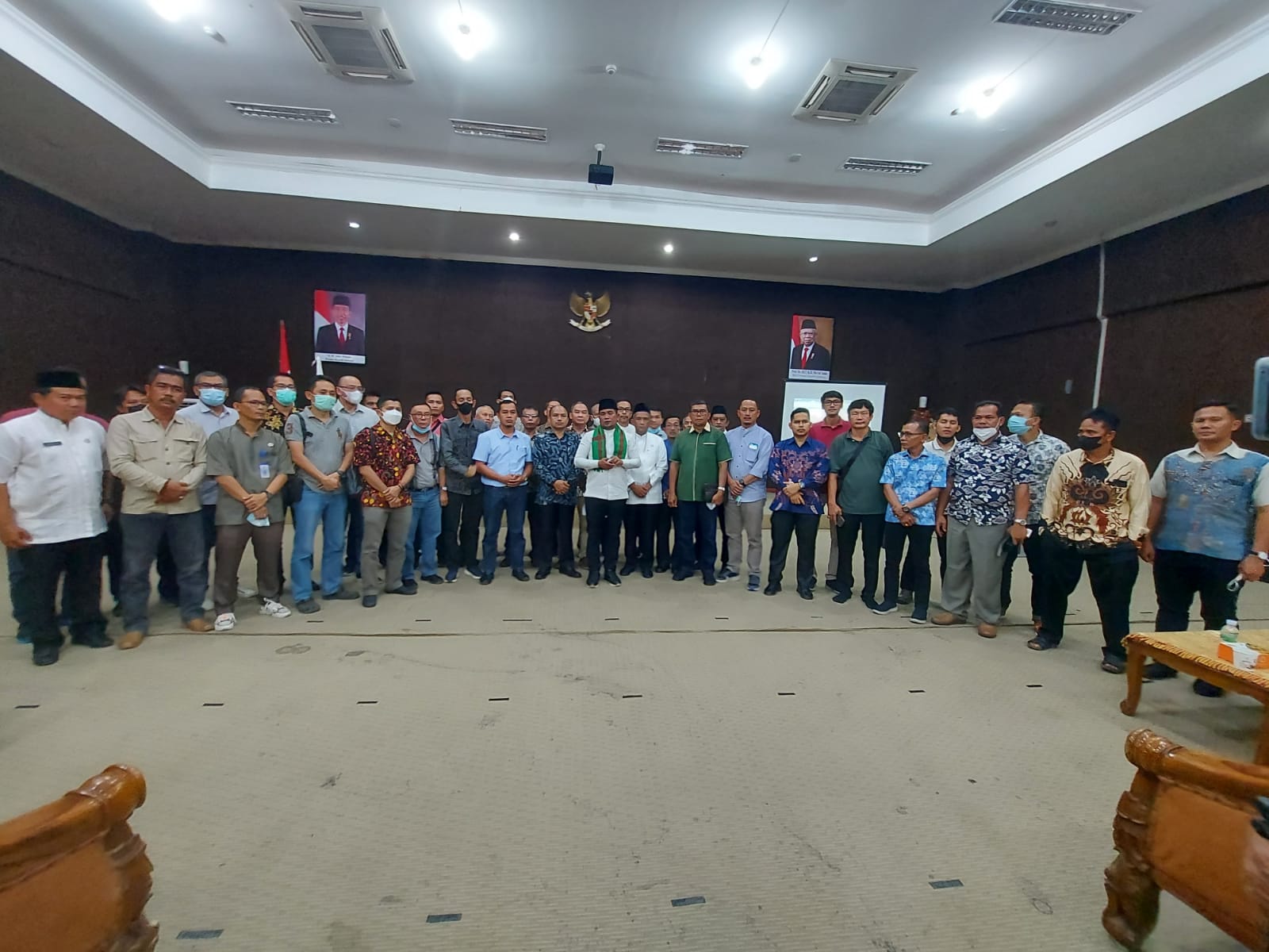 Bupati H Zukri Kumpulkan Pengusaha 33 PKS, Bermohon Buka Eksport Kepada Presiden Jokowi