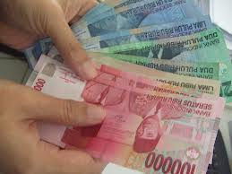 Gaji PNS Akan Naik Enam Persen