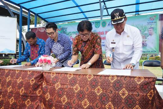 Bupati Inhil Hadiri Peluncuran Biopeat PT RSUP