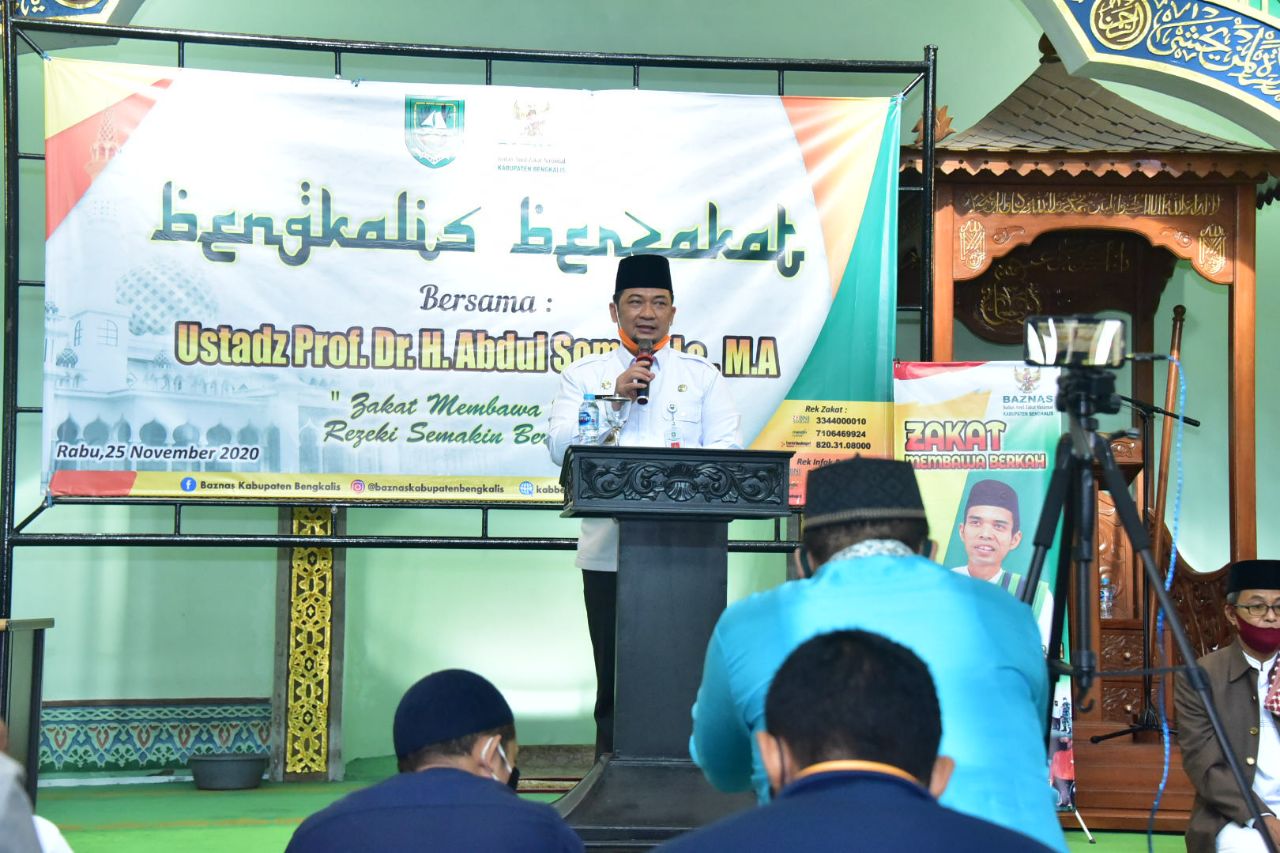 Dibuka Pj Bupati Bengkalis H Syahrial Abdi Ratusan Masyarakat Hadiri Tabligh Akbar  Bersama UAS