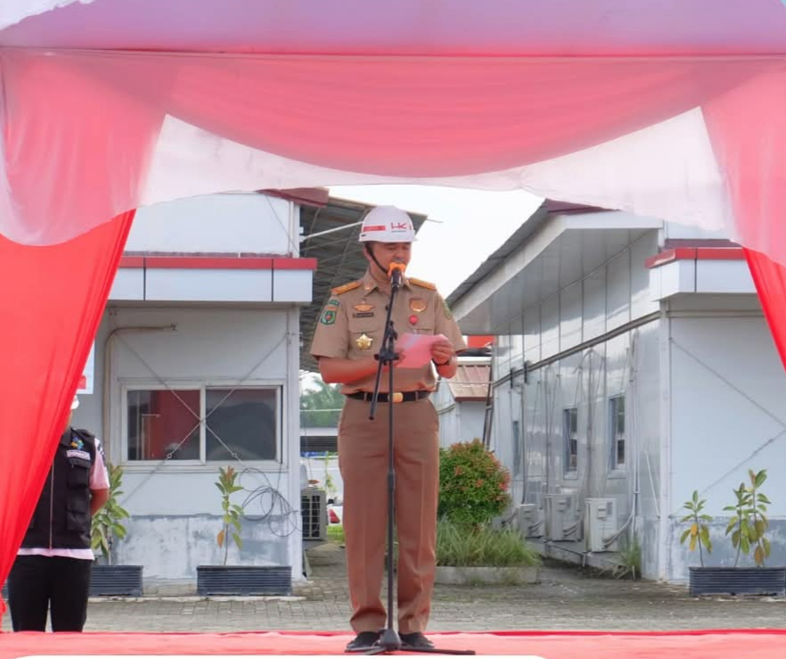 Kadisnakertrans Prov. Riau menghadiri Apel Bulan K3 Tahun 2025 di lingkungan PT. HKI