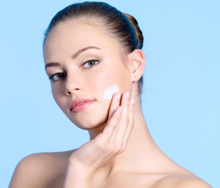 Krim Anti Aging Tak Jamin Hambat Penuaan