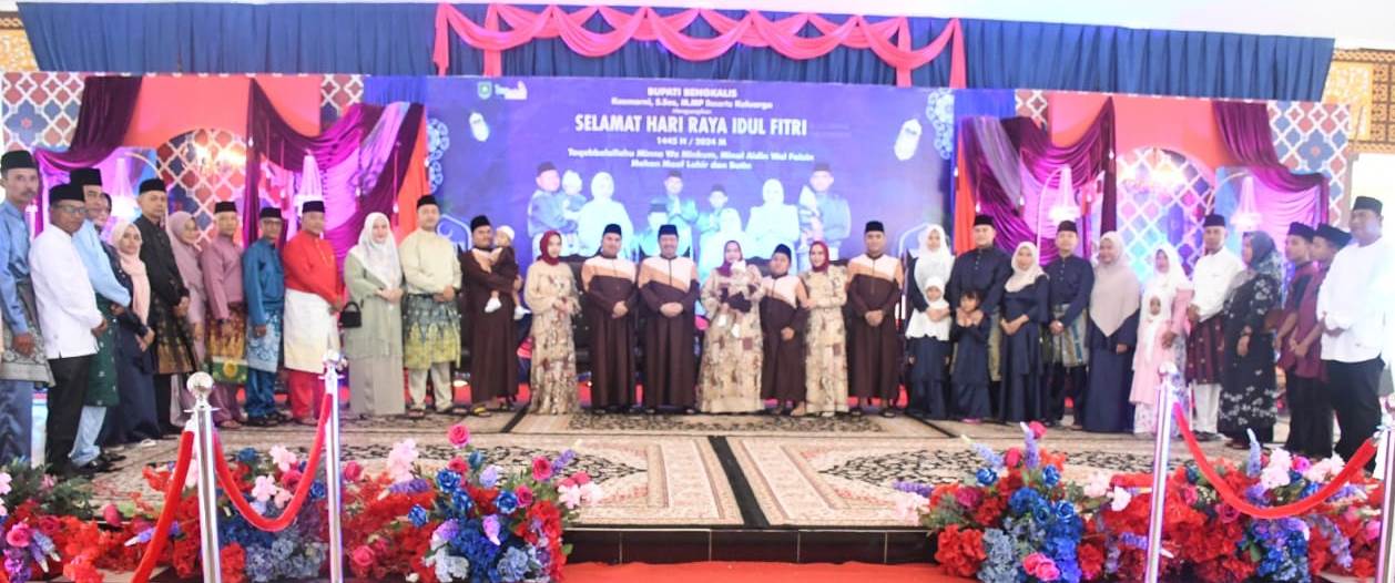 Bupati Kasmarni Gelar Open House di Wisma Daerah Sri Mahkota Bengkalis