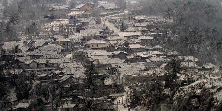  Lebih Dari 2.500 Rumah Rusak di Kabupaten Malang Akibat Letusan Kelud