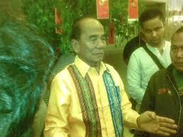 Kunjungi Pasar Bawah, Annas Minta Tenda Pedagang Menuju Pelabuhan Ditata