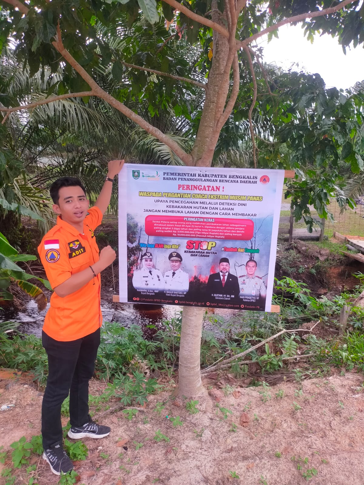 BPBD Bengkalis Sebarkan Rambu - Rambu Pencegahan Karhutla