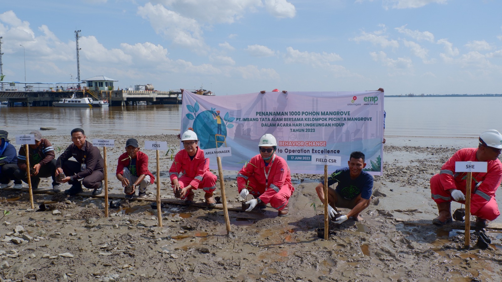 PT. ITA Bersama Kelompok Mangrove Gelar Sharing Session dan Penanaman