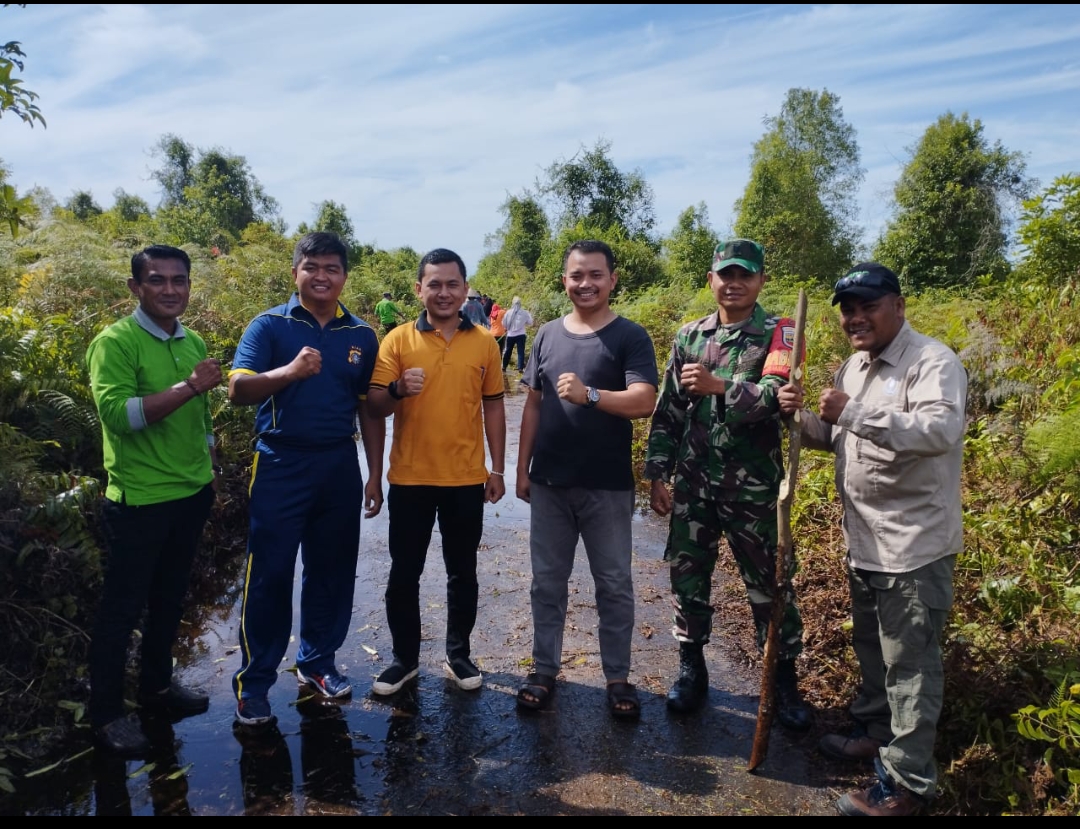 Mengantisipasi Banjir, Lurah Teluk Belitung Gelar Goro Bersama  Warganya