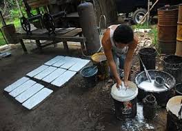 Harga Getah Terjun Bebas, Petani Bengkalis Tak Berkutik