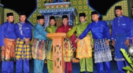 MTQ Tingkat Kecamatan di Bukit Batu, Bupati Ajak Masyarakat Tekun Membaca, Mengkaji dan Mengamalkan Keagungan Al Qurâ€™an