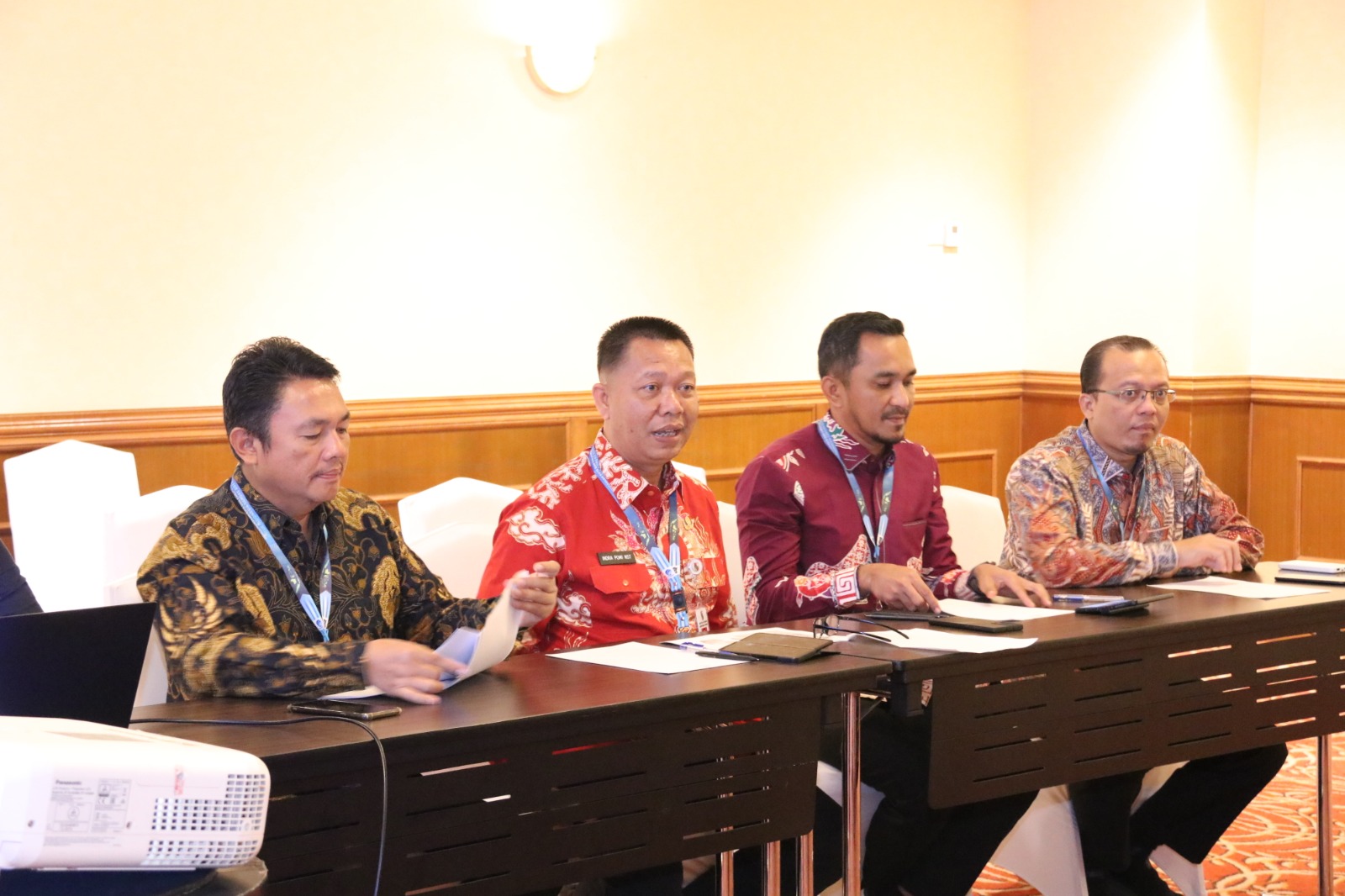 Sekda Pekanbaru Hadiri Forum Smart City di Surabaya