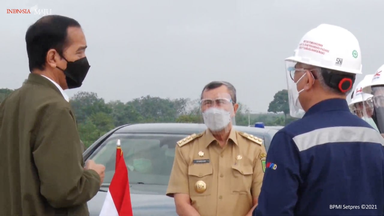 Presiden Jokowi Berharap Tol- Pekanbaru Bangkinang Dapat Tingkatkan Daya Saing Produk Riau