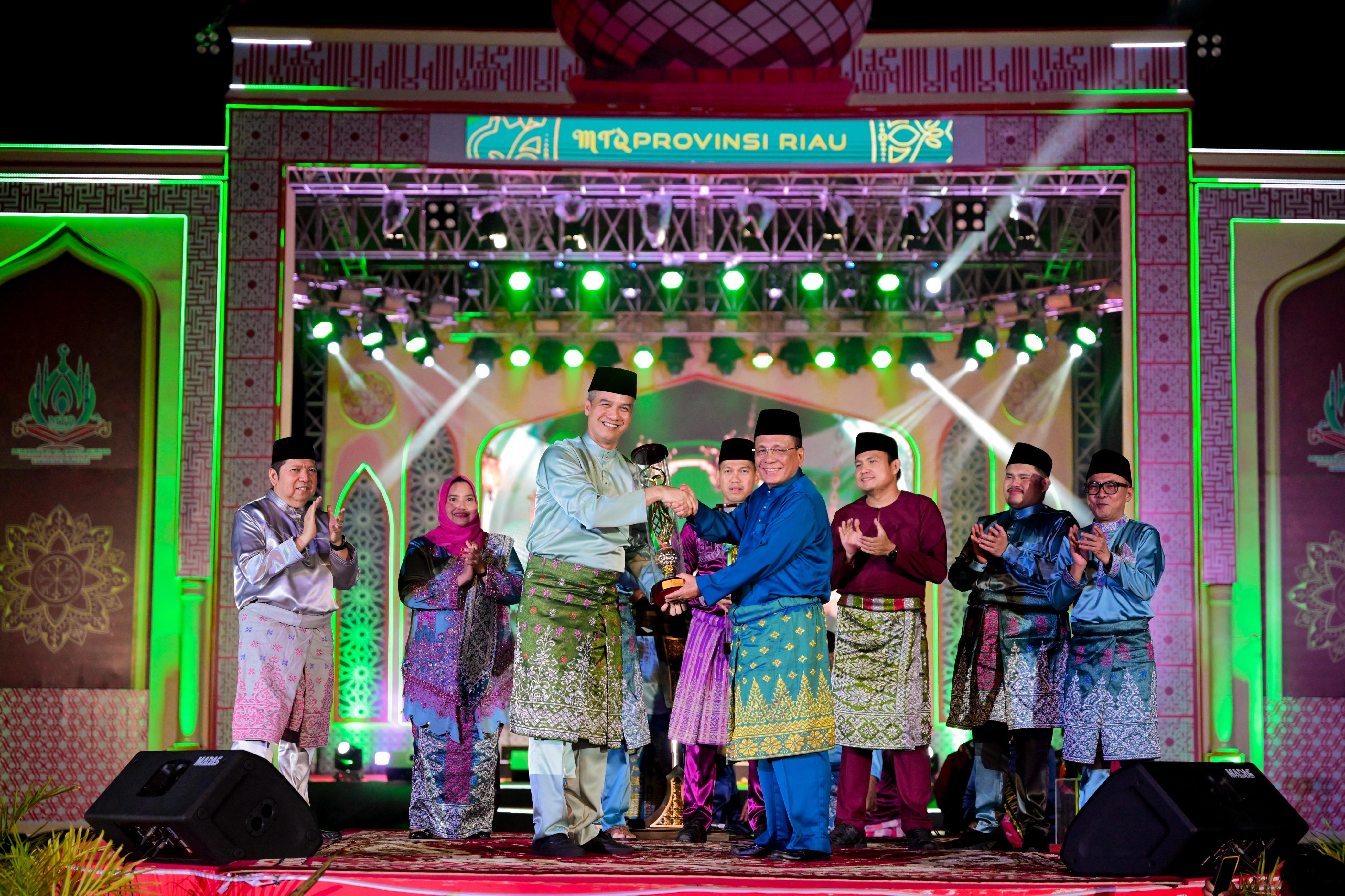 Rokan Hilir Raih Juara 3 MTQ ke-43 Riau dan Pertahankan Gelar Juara 1 Pawai Ta’aruf