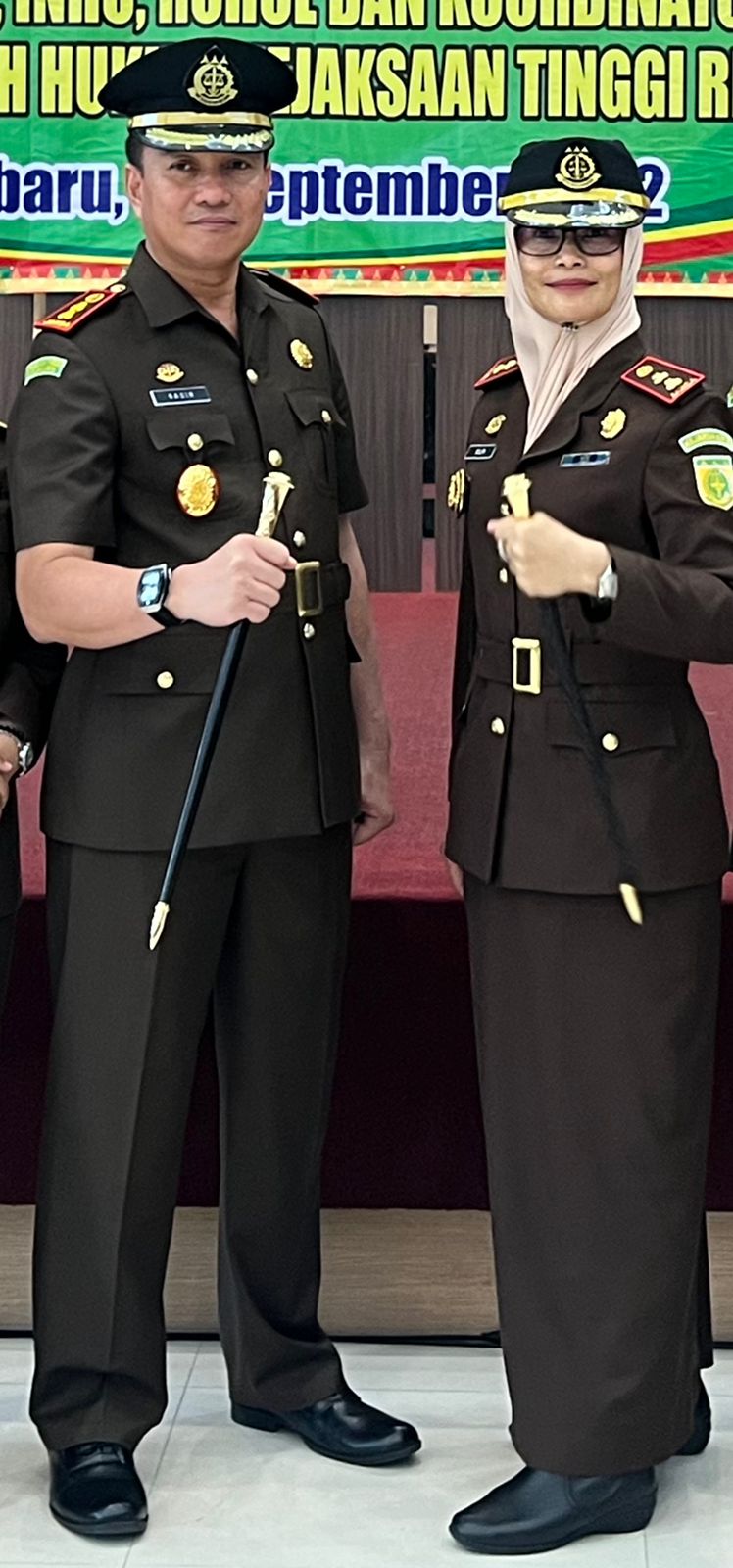 Mohammad Nasir, SH MH Jabat Kejari Pelalawan  Silpia Rosalina, SH MH  Pindah Tugas  Jabat Kejari Tangerang