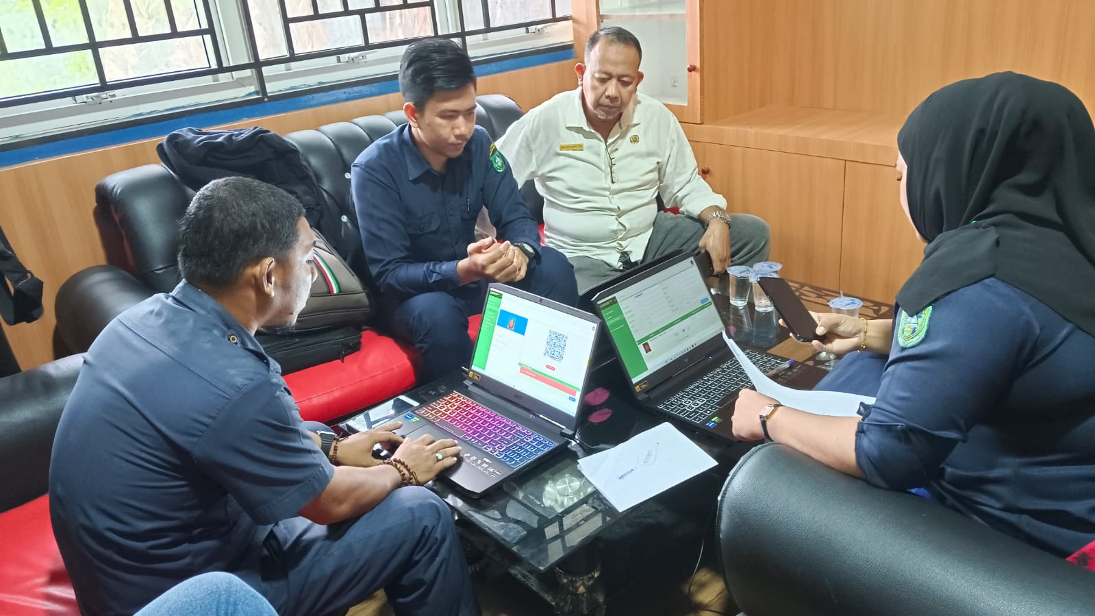 Tim Jebol Master Datangi Kantor PWI, Wartawan Aktivasi Identitas Kependudukan Digital (IKD)