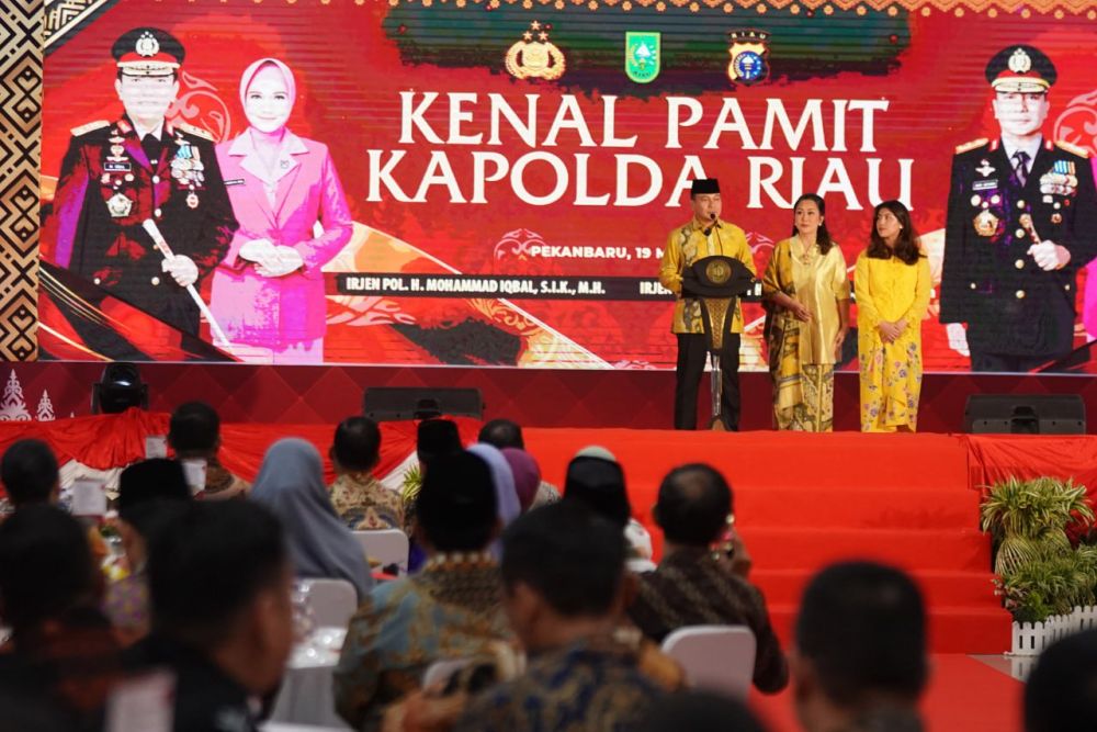 Kapolda Riau Irjen Herry: Polisi Digaji Rakyat, Jangan Sakiti Hati Rakyat