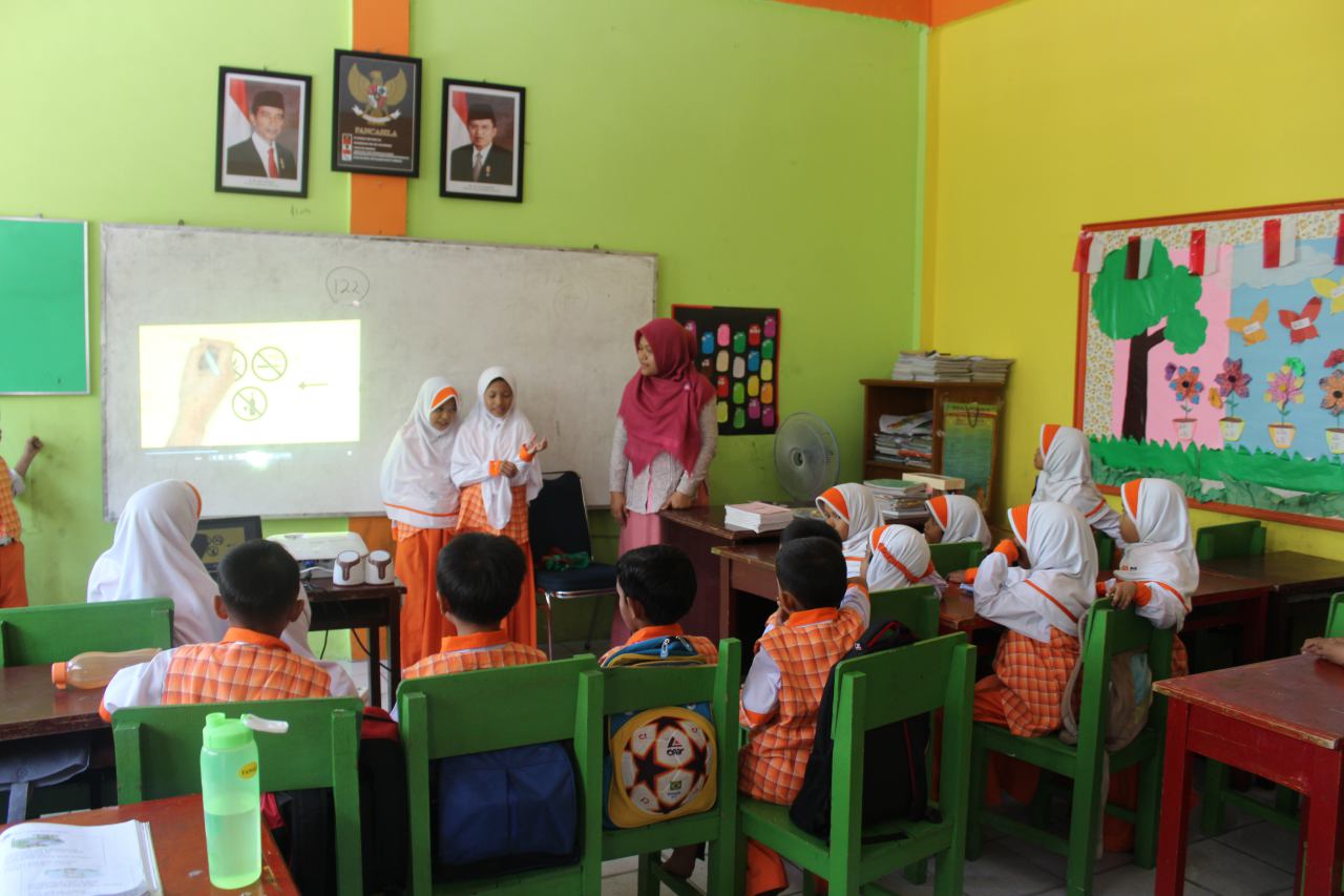 Petugas UKS SD Juara Pekanbaru Beraksi