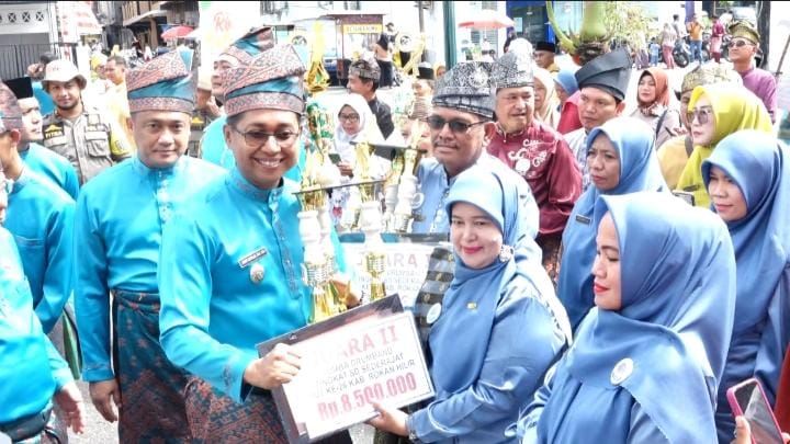 SDN 007 Bagan Jawa Raih Juara II Festival Drumband antar sekolah