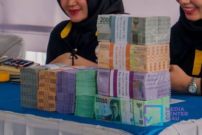 Pemprov Riau Kucurkan Rp 318 M, Dana BKK  Desa 2024