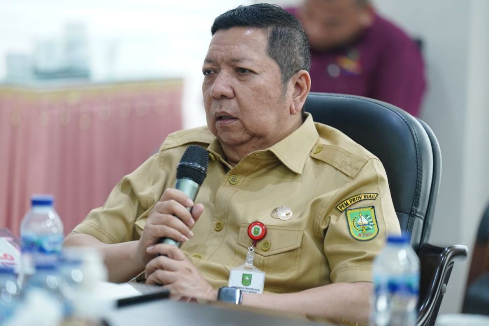Plh Sekdaprov Riau Dijabat Zulkifli Syukur