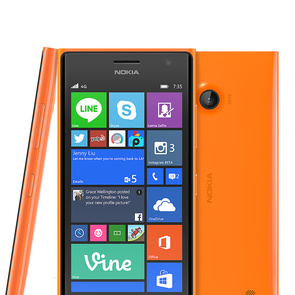 Nokia Mulai Sediakan Ponsel Selfie Lumia 735 Rp 3,3 Jutaan