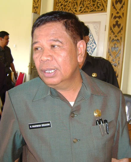 Wabup Pelalawan Tinjau Pelaksanaan UASBN Hari Pertama 