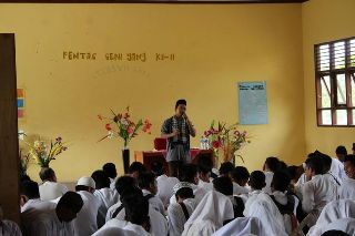 SMAN 1 Kepenuhan Gelar Peringatan Maulid Nabi Muhammad	
