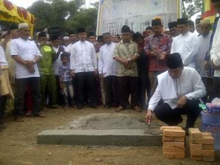 Bupati Ajak Masyarakat Dukung Program Keagamaan Pemkab Rohul