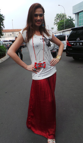 Catherine Wilson Tak Mau Buang Waktu untuk Galau