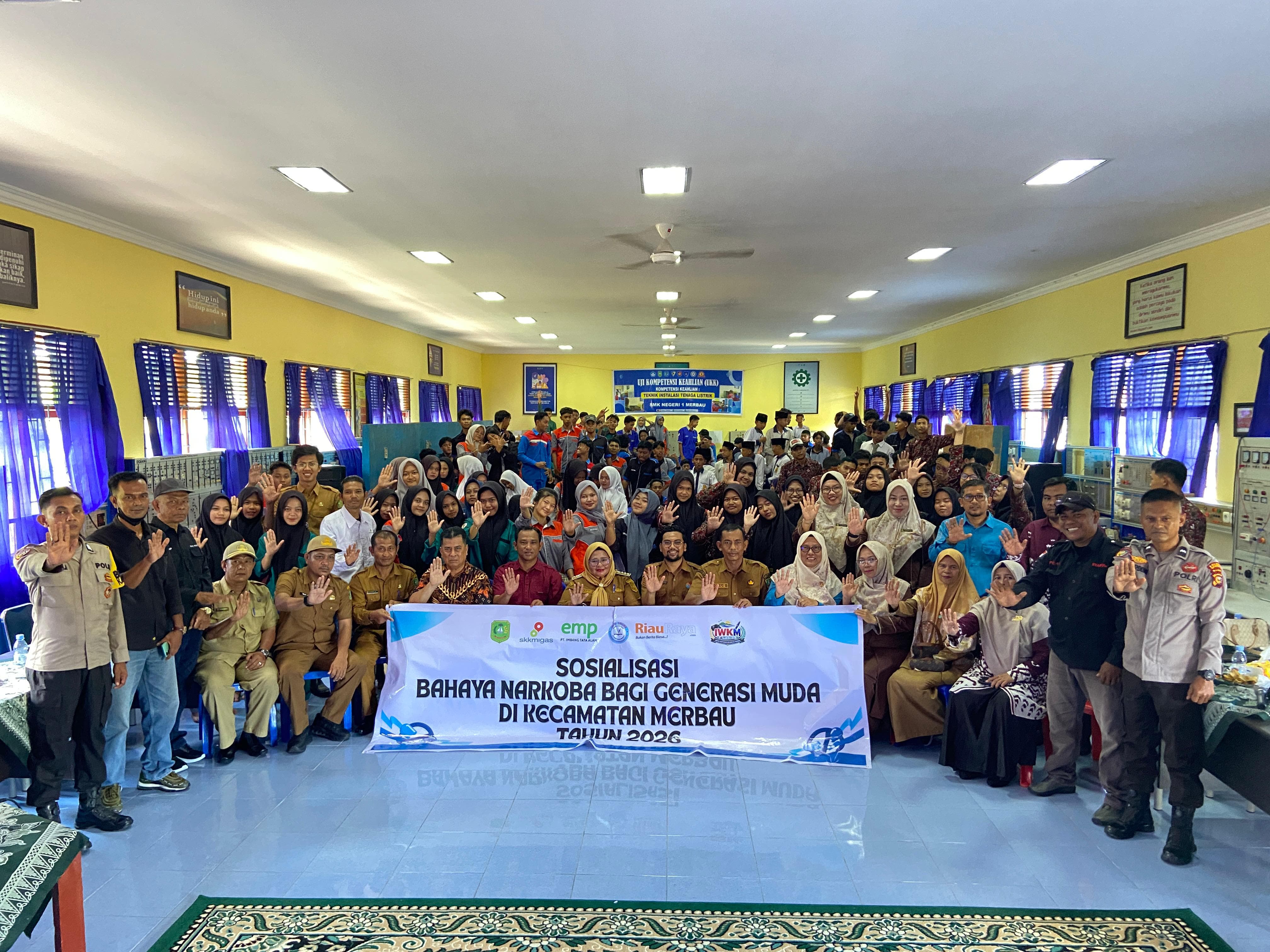 Didukung PT. ITA, IWKM Kembali Gelar Sosialisasi Bahaya Narkoba Kepada Ratusan Pelajar