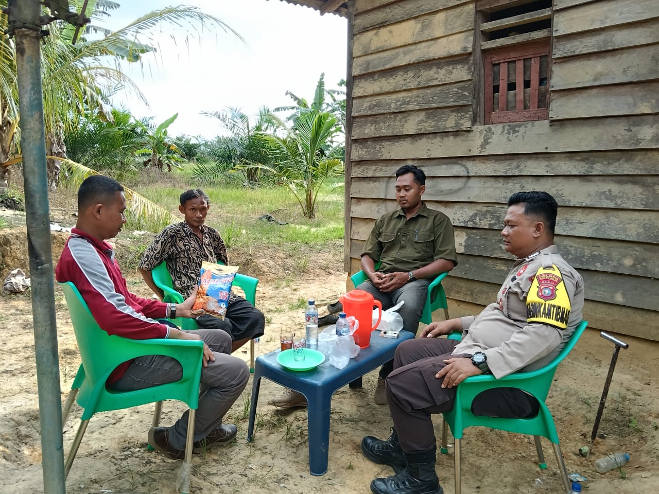 Polsek Simpang Kanan Kembali Gelar Patroli Antisipasi Kejahatan dan Gangguan Kamtibmas