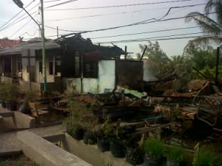 Dua Rumah di Desa Air Putih Bengkalis Dilalap Sijago Merah 