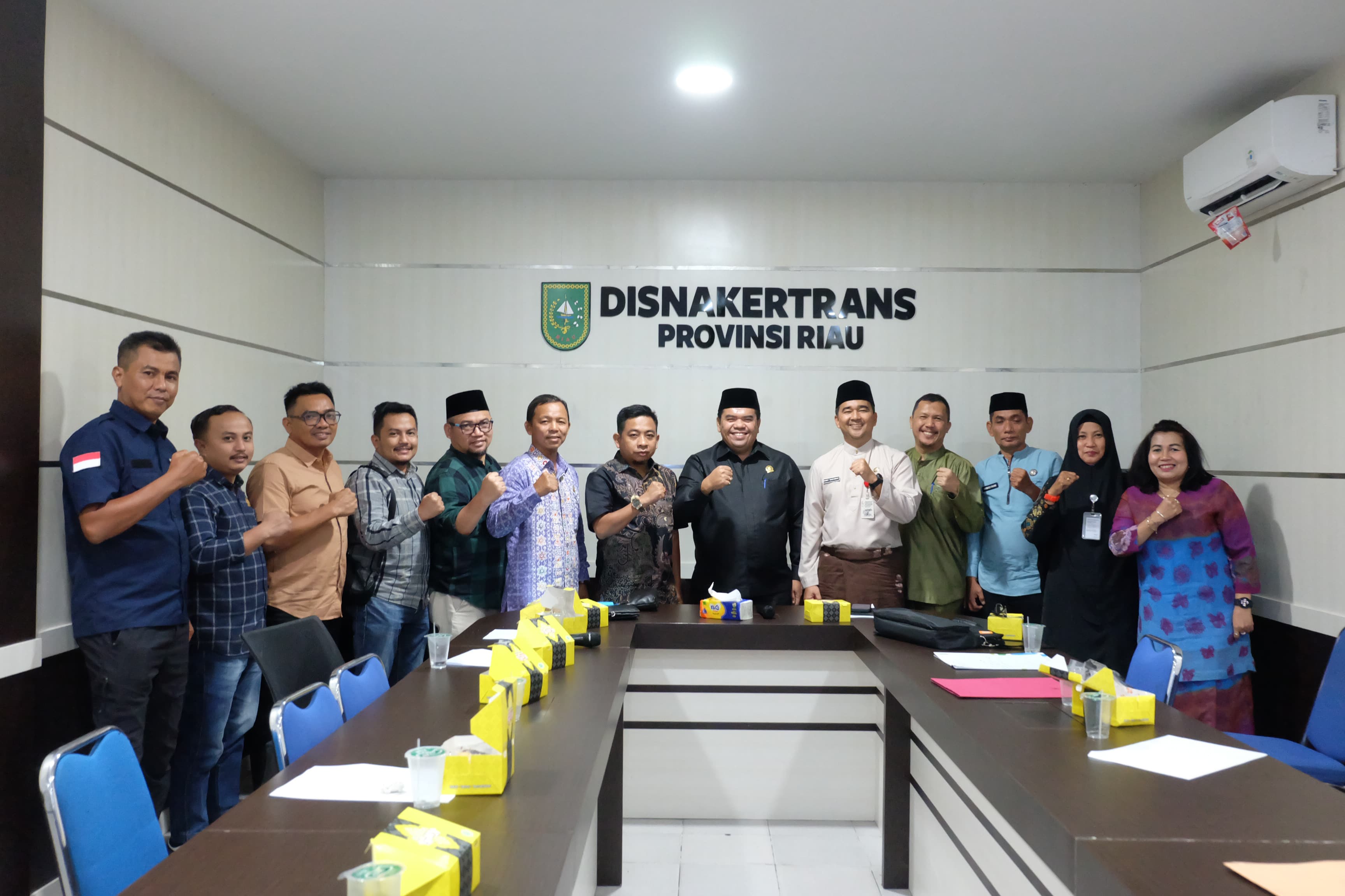 Inilah yang di Bahas Pimpinan DPRD Inhu Kunker ke Disnakertrans Riau