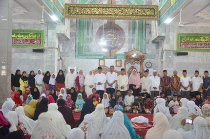 Bupati Inhil Apresiasi Pesantren Kilat Selama Ramadhan 1438 H