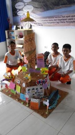SMP Juara Pekanbaru Raih Juara 1 Lomba Mading 3D