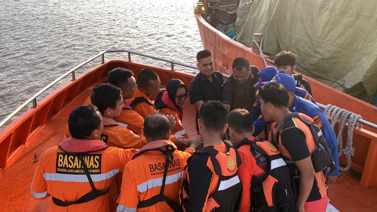 Tiim Sar Terus Perluas Areal Pencarian Korban Laka Laut Di Meranti