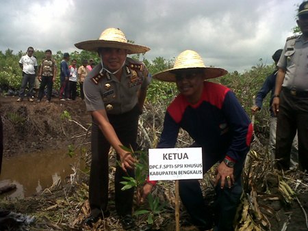 May Day Dengan Aksi Sosial di Bengkalis, Perlu Jadi Contoh