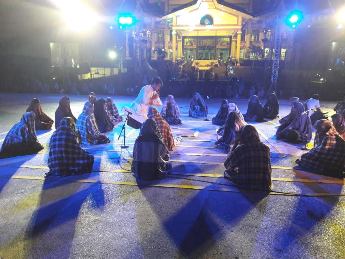 Penutupan Riau Performance Art 2016 Kolaborasi Suku Sakai dan Modern Menuai Takjub Penonton 