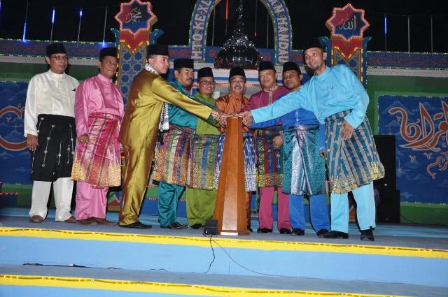 Bupati Herliyan Hadiri Pembukaan MTQ di Mandau