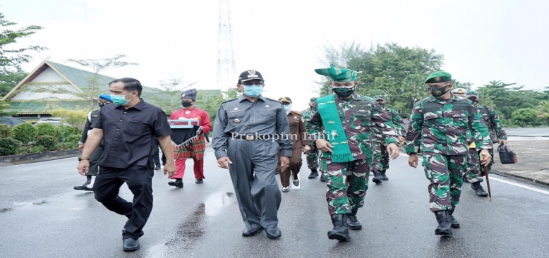 Bupati Inhil HM.Wardan Sambut Kunker Waasater KASAD Ke Kodim 0314 Inhil