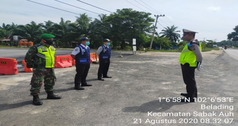 Pengawasan Warga Keluar Masuk di Jalan Lintas Belading di Perketat Wajib Gunakan Masker