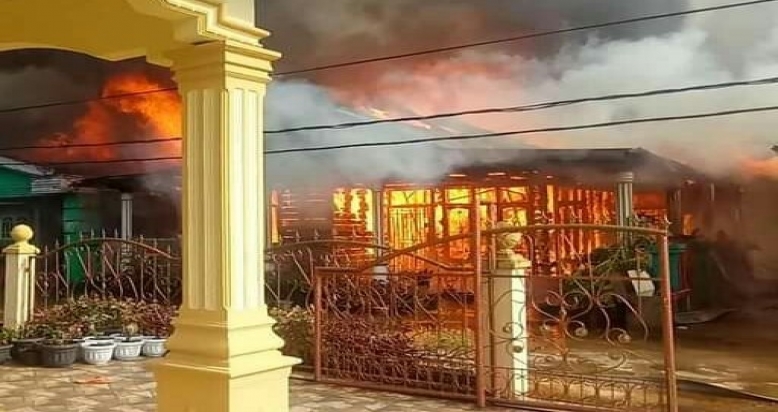 Tiga Unit Rumah di Bagan Timur Ludes Dilalap Sijago Merah