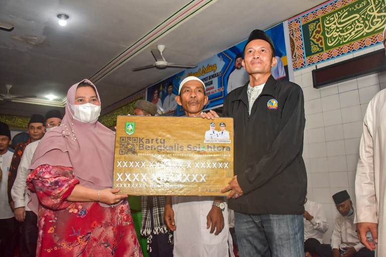 Bupati Kasmarni Sampaikan Pembangunan 2022