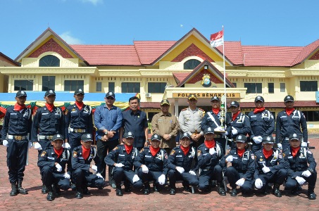 Pj Bupati di Daulat Irup HUT Satpam ke-35