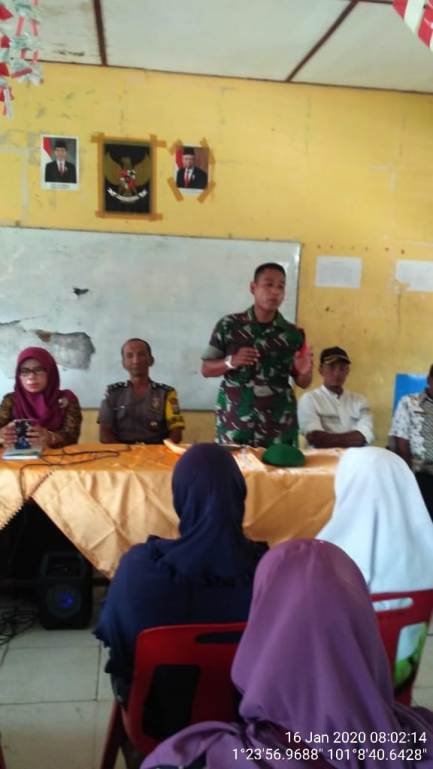  Maraknya  Geng Motor, Danramil 04/Mandau Kumpulkan Pelajar Se Kecamatan Bhatin Solapan